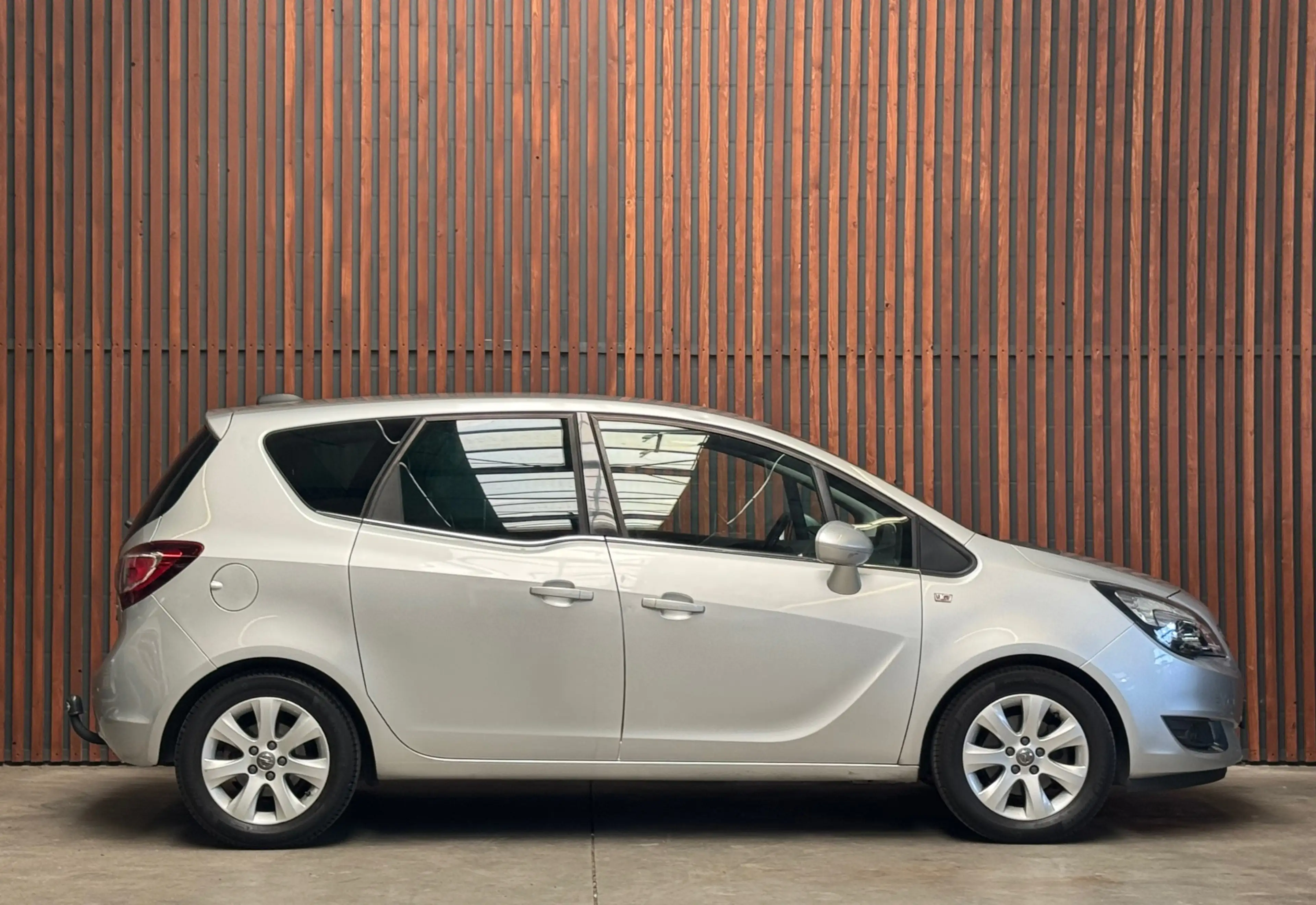 Opel Meriva 1.4 Turbo Blitz Airco-Cruise-Navi-Camera-Pdc-Winte — photo 4
