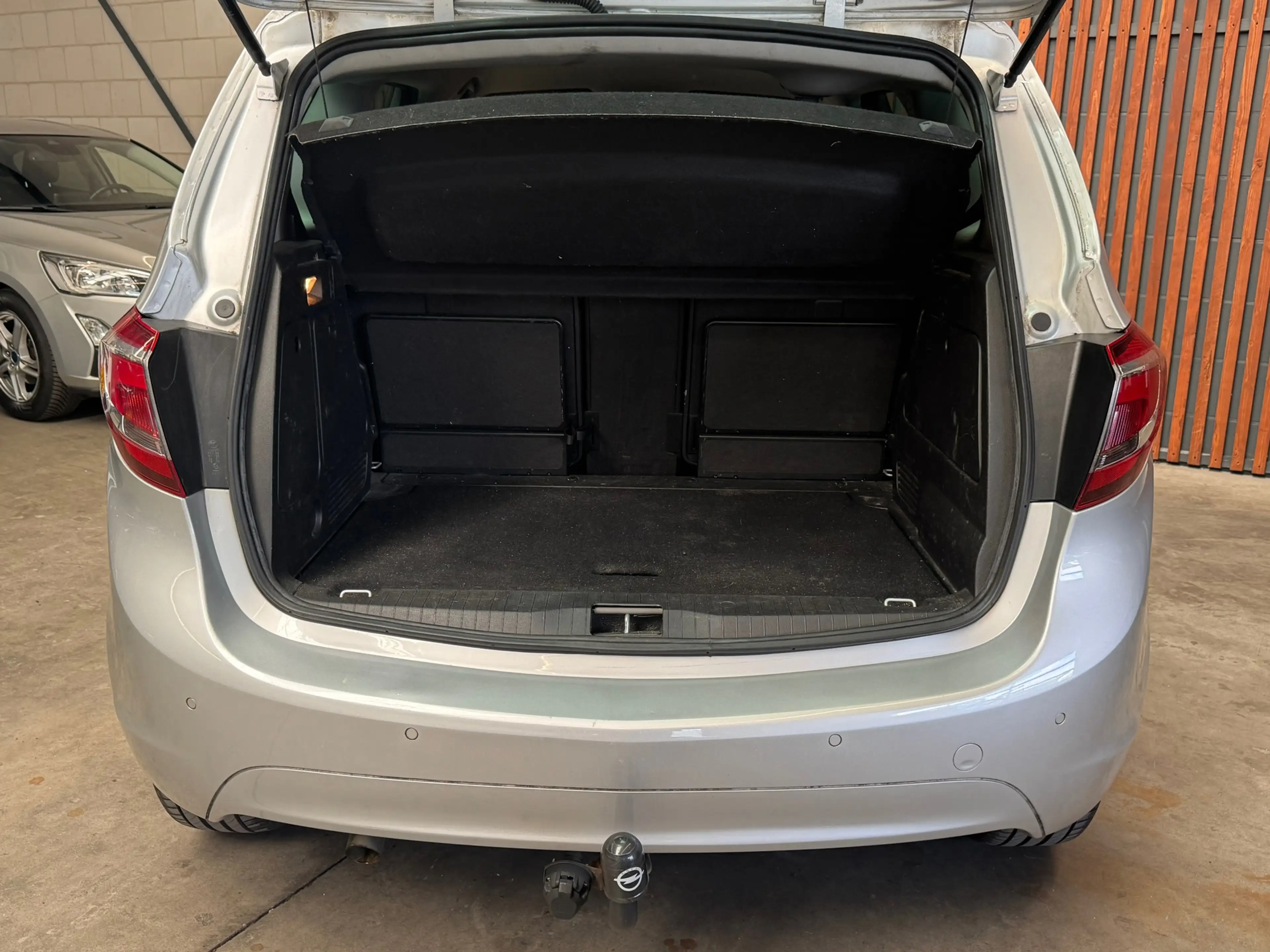 Opel Meriva 1.4 Turbo Blitz Airco-Cruise-Navi-Camera-Pdc-Winte — photo 13