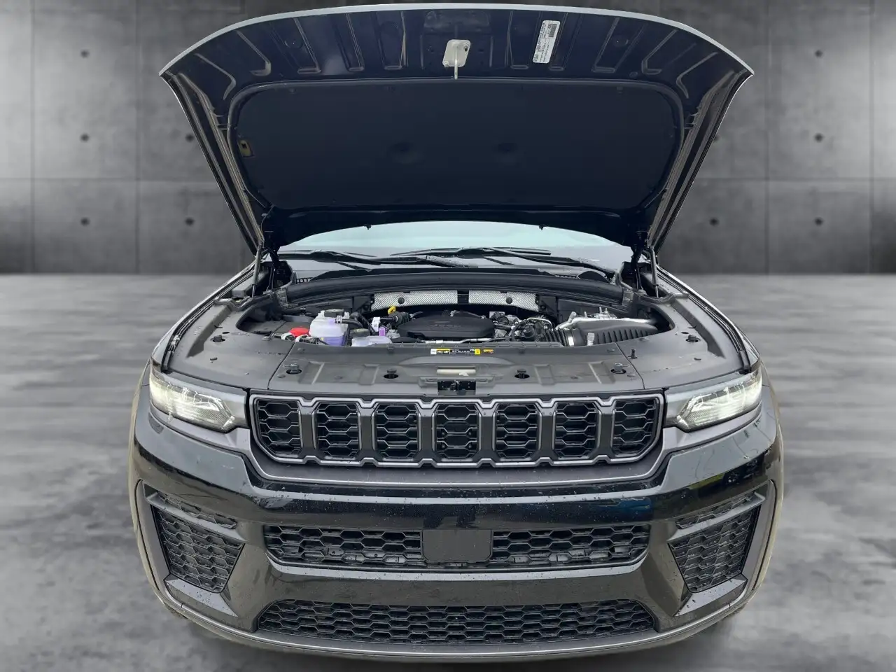 Jeep Grand Cherokee снимка Jeep Grand Cherokee