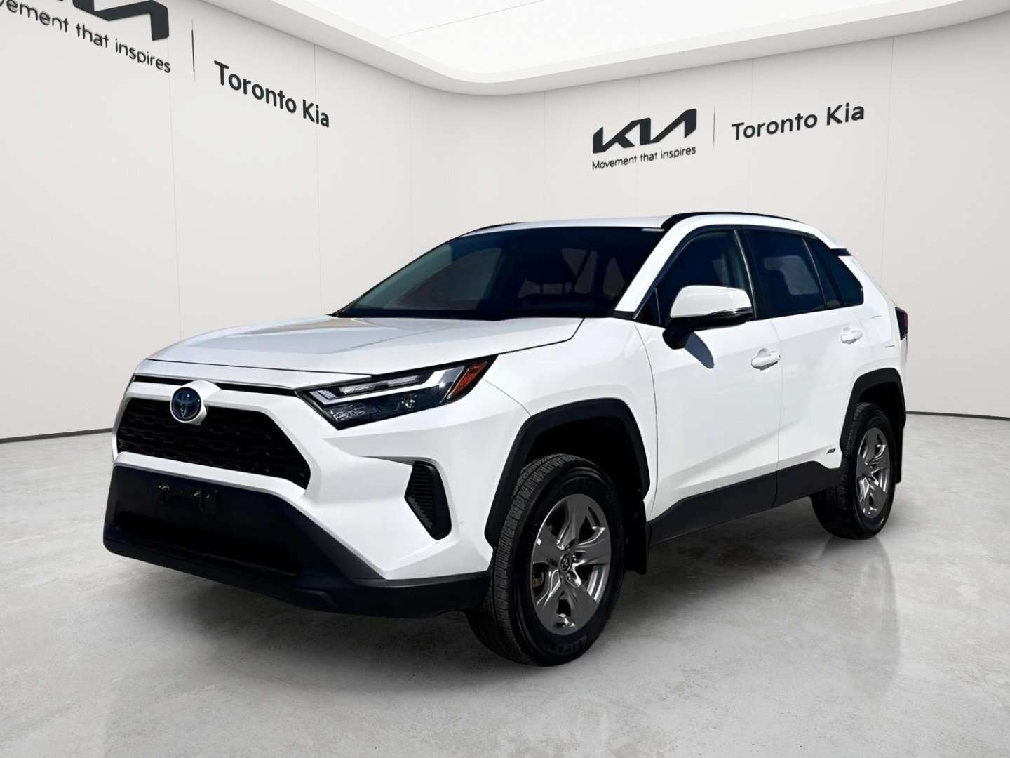 2023 Toyota RAV 4 XLE