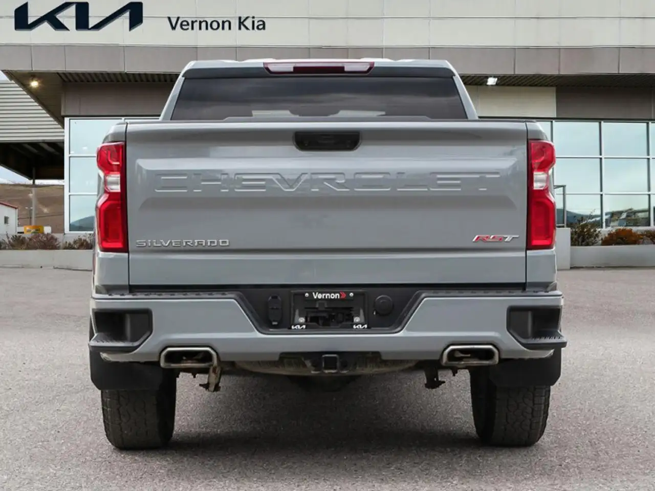 Chevrolet Silverado 1500 снимка Chevrolet Silverado 1500