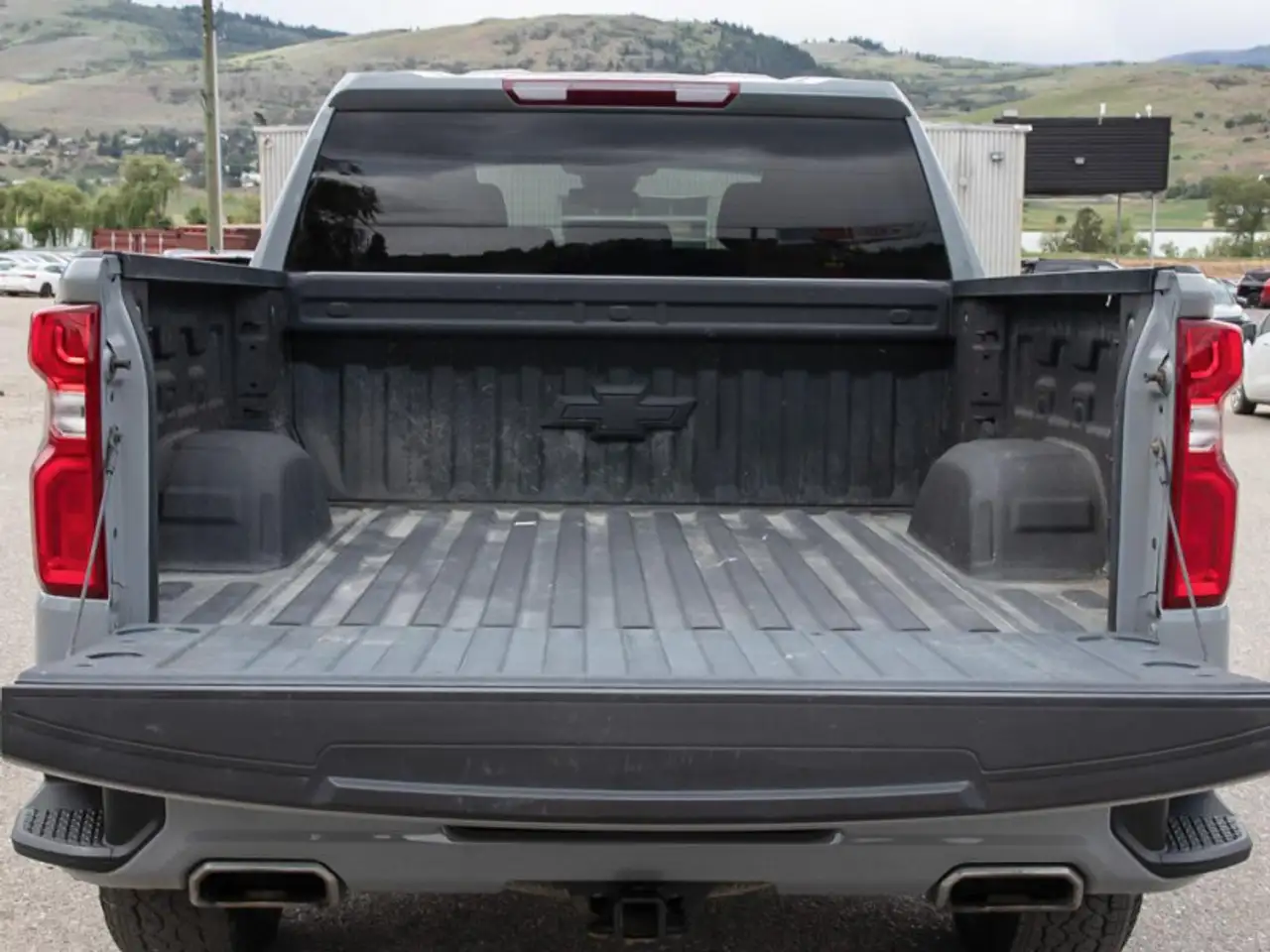 Chevrolet Silverado 1500 снимка Chevrolet Silverado 1500