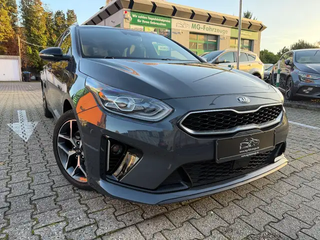 Kia Ceed SW / cee'd SW GT LINE AHK KAMERA LED NAV JBL
