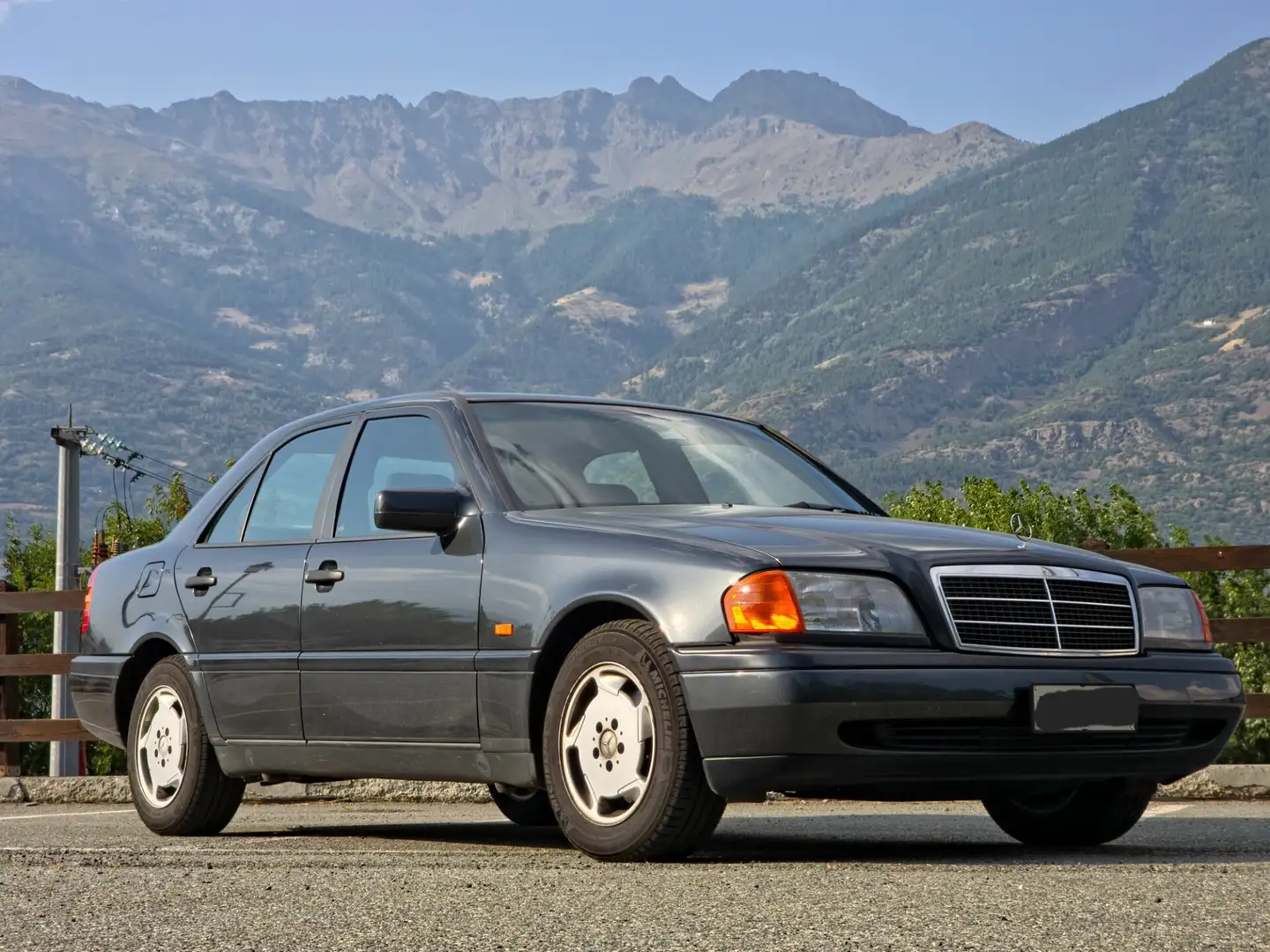 Mercedes-Benz C 180 C 180 cat Sport Gris - 1