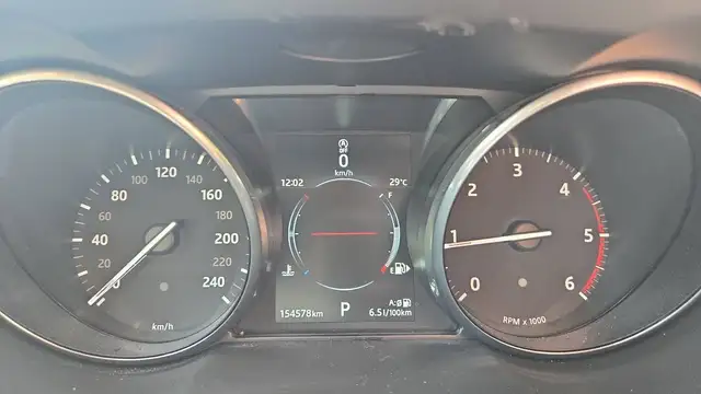 Land Rover Range Rover Evoque view 12
