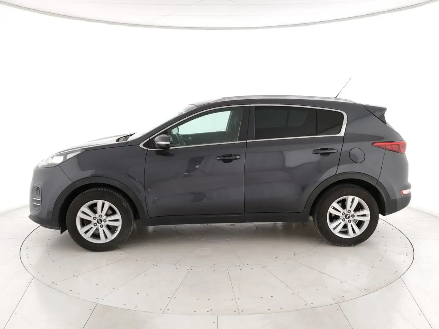 Kia Sportage 1.7 crdi Cool 2wd 115cv Gri - 2