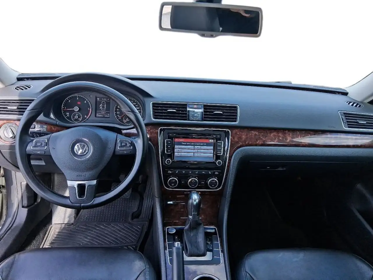 Volkswagen Passat снимка Volkswagen Passat