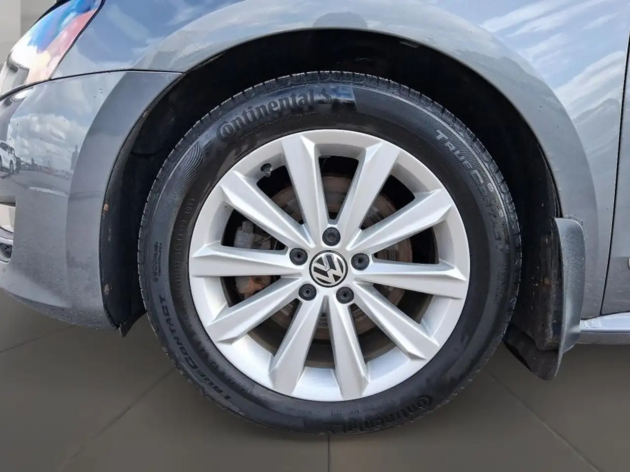 Volkswagen Passat снимка Volkswagen Passat