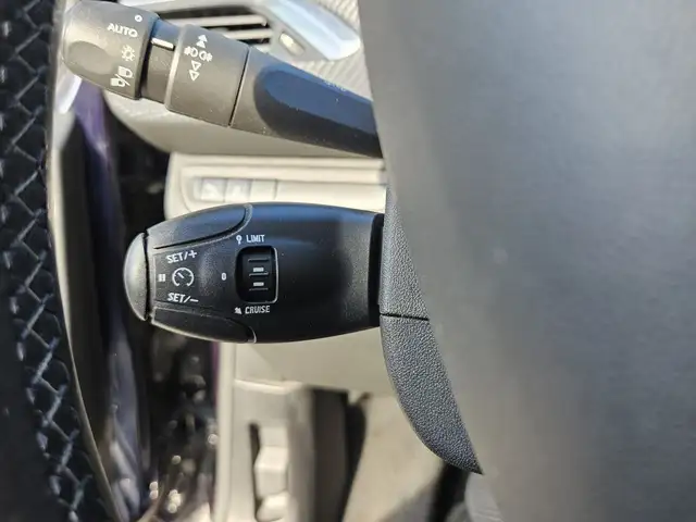 Peugeot 208 view 15