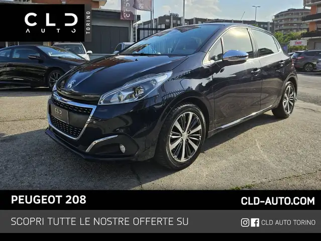 Peugeot 208 main image