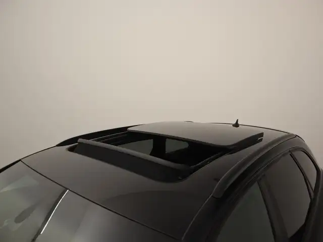 Audi A4 view 7