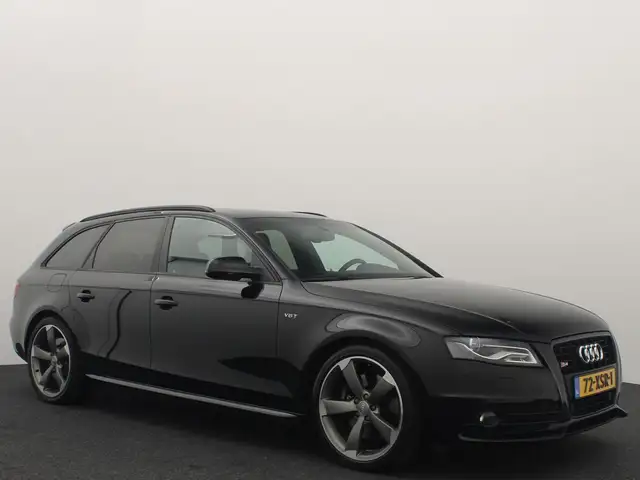 Audi A4 view 22