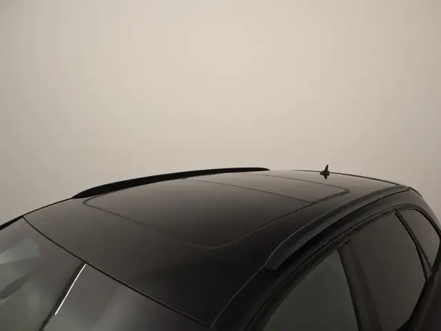 Audi A4 view 8