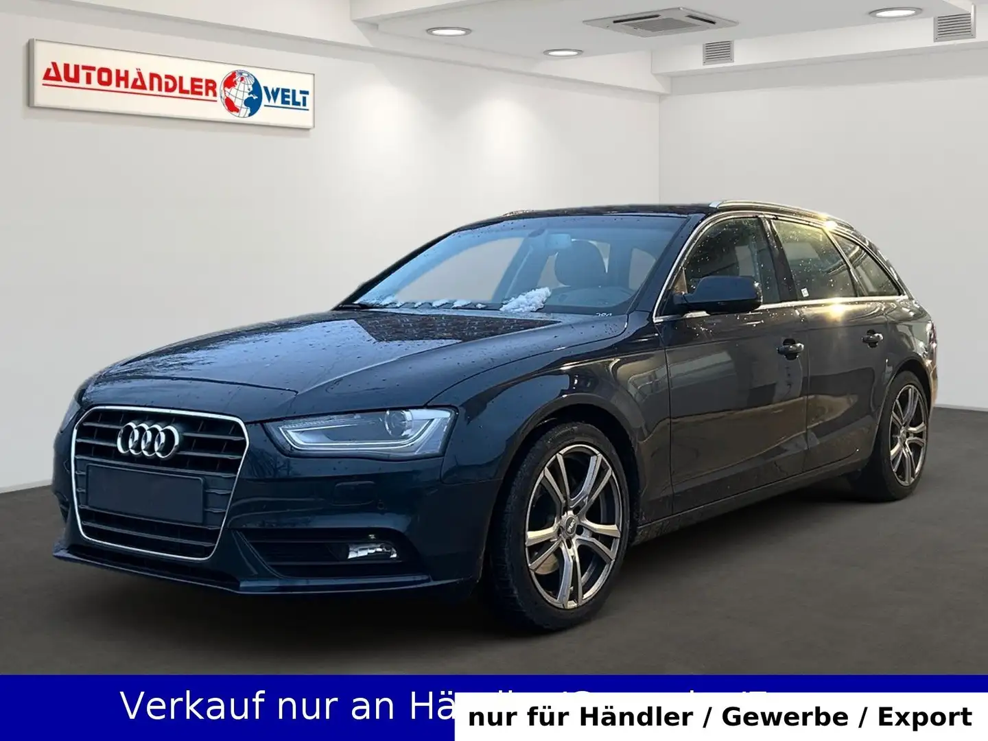 Audi A4 Kombi 2.0 TFSI Automatik Xenon Leder SHZ Navi Blau - 1