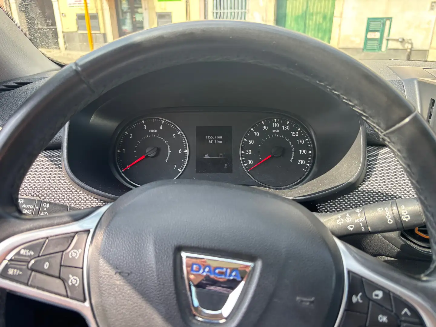 Dacia Sandero Stepway  III 2021  1.0 tce Comfort Eco-g 100cv - 2