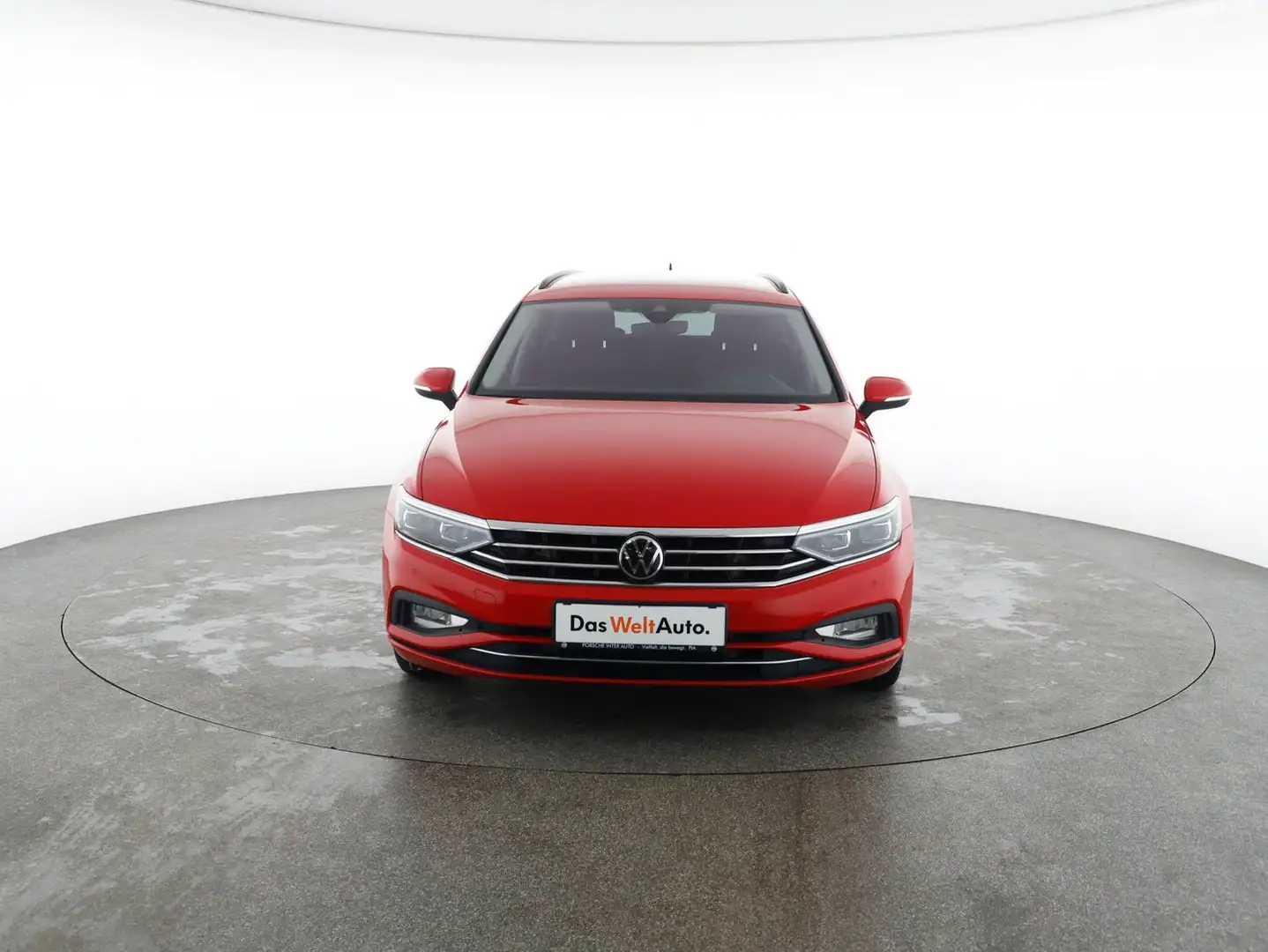 Volkswagen Passat Variant Business TDI 4MOTION DSG Rot - 2