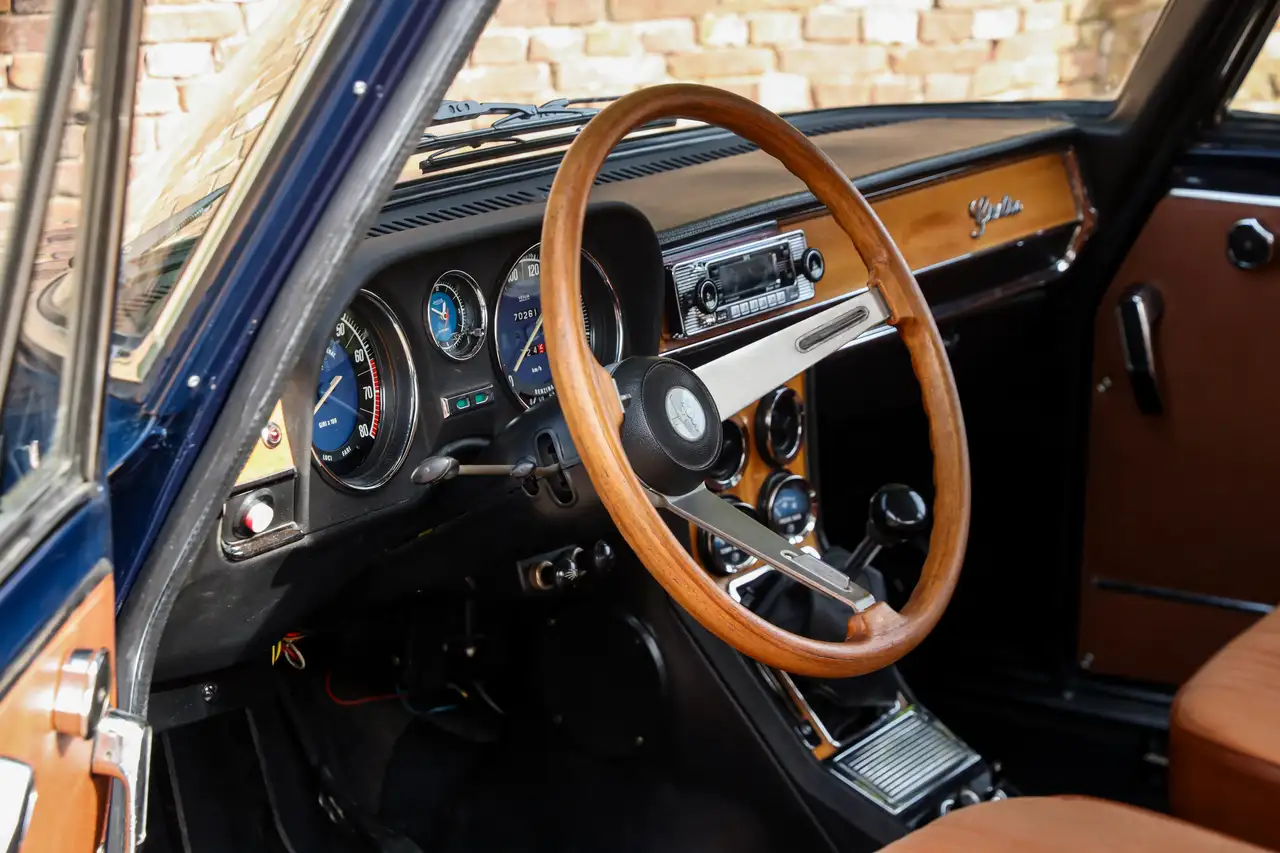 Alfa Romeo Giulia Nuova Super 1300 "In very original condition" Acco, foto 3