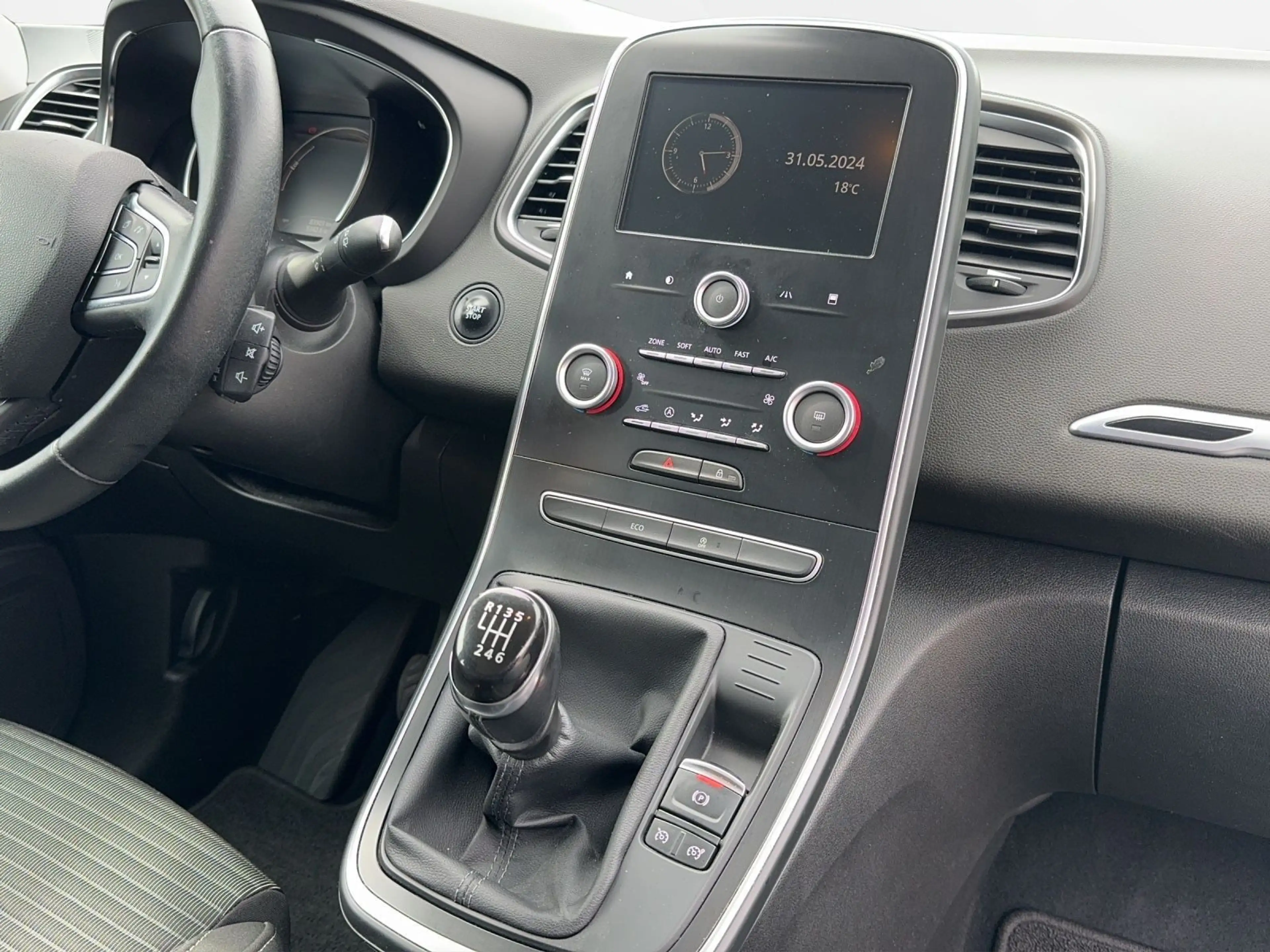 Renault Scenic IV Grand Experience 7 Sitze — photo 13