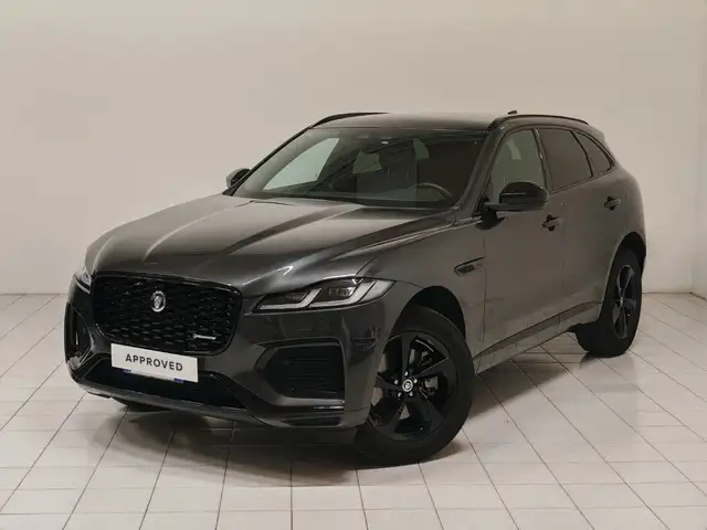 Jaguar F-Pace main image