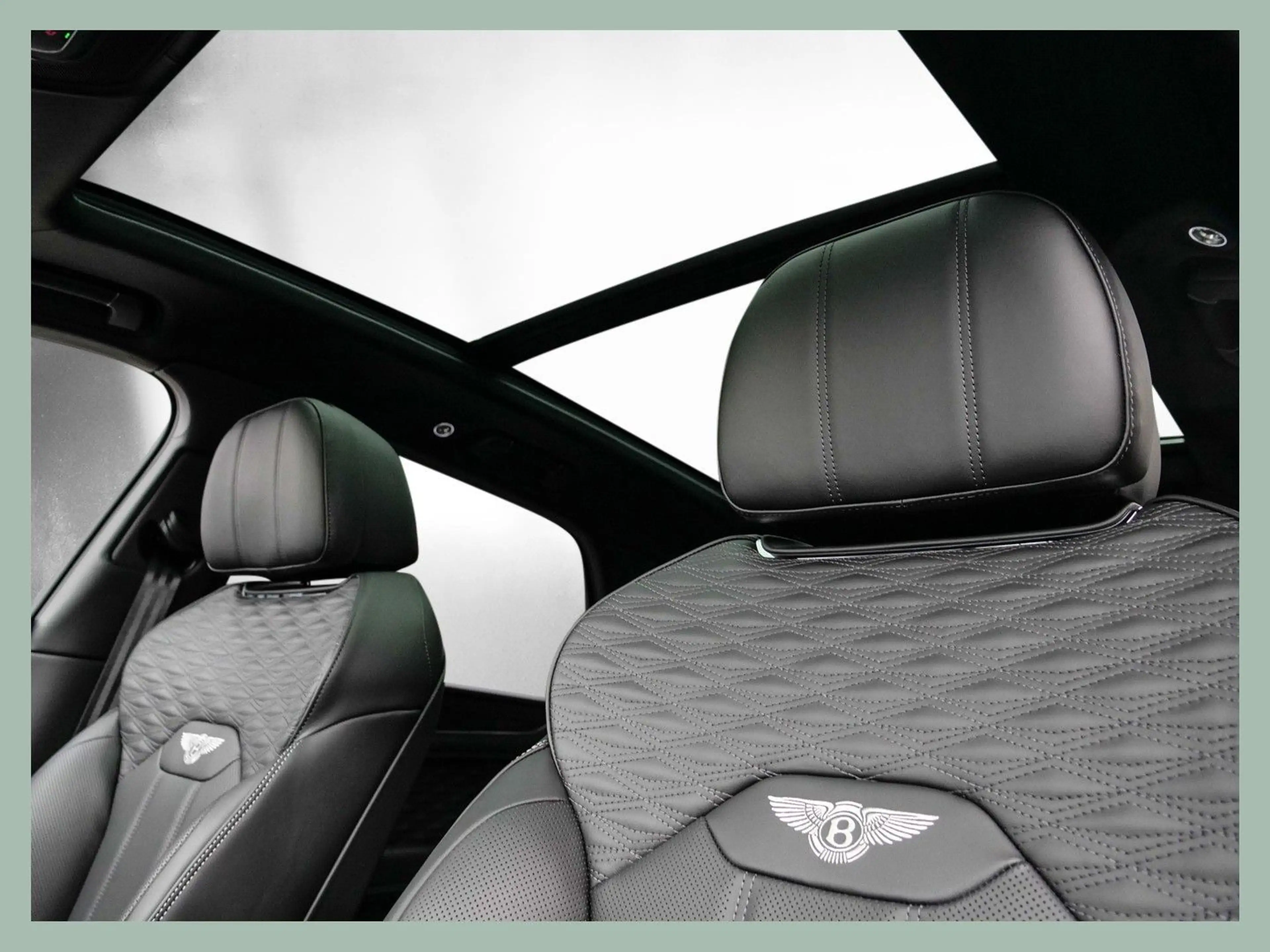 Bentley Bentayga Speed // BENTLEY DÜSSELDORF — photo 9