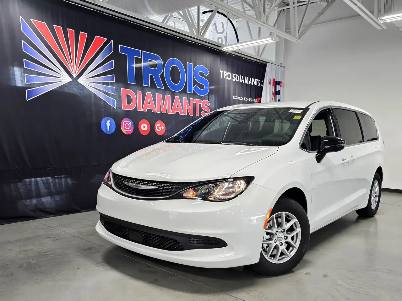 2026 Chrysler Grand Caravan