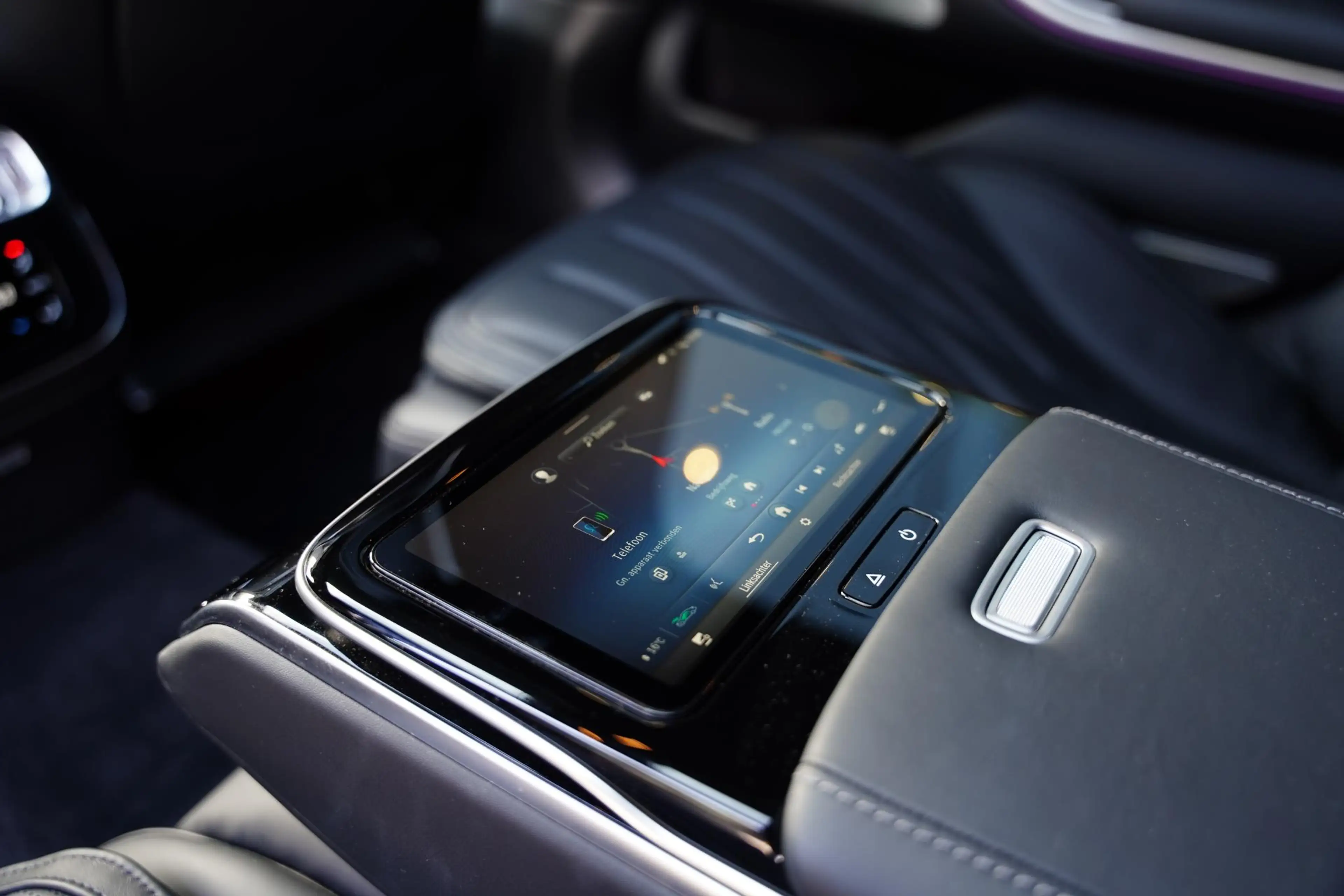 Mercedes-Benz S 63 AMG S E Performance / Carbon Pakket / Burmester — photo 26