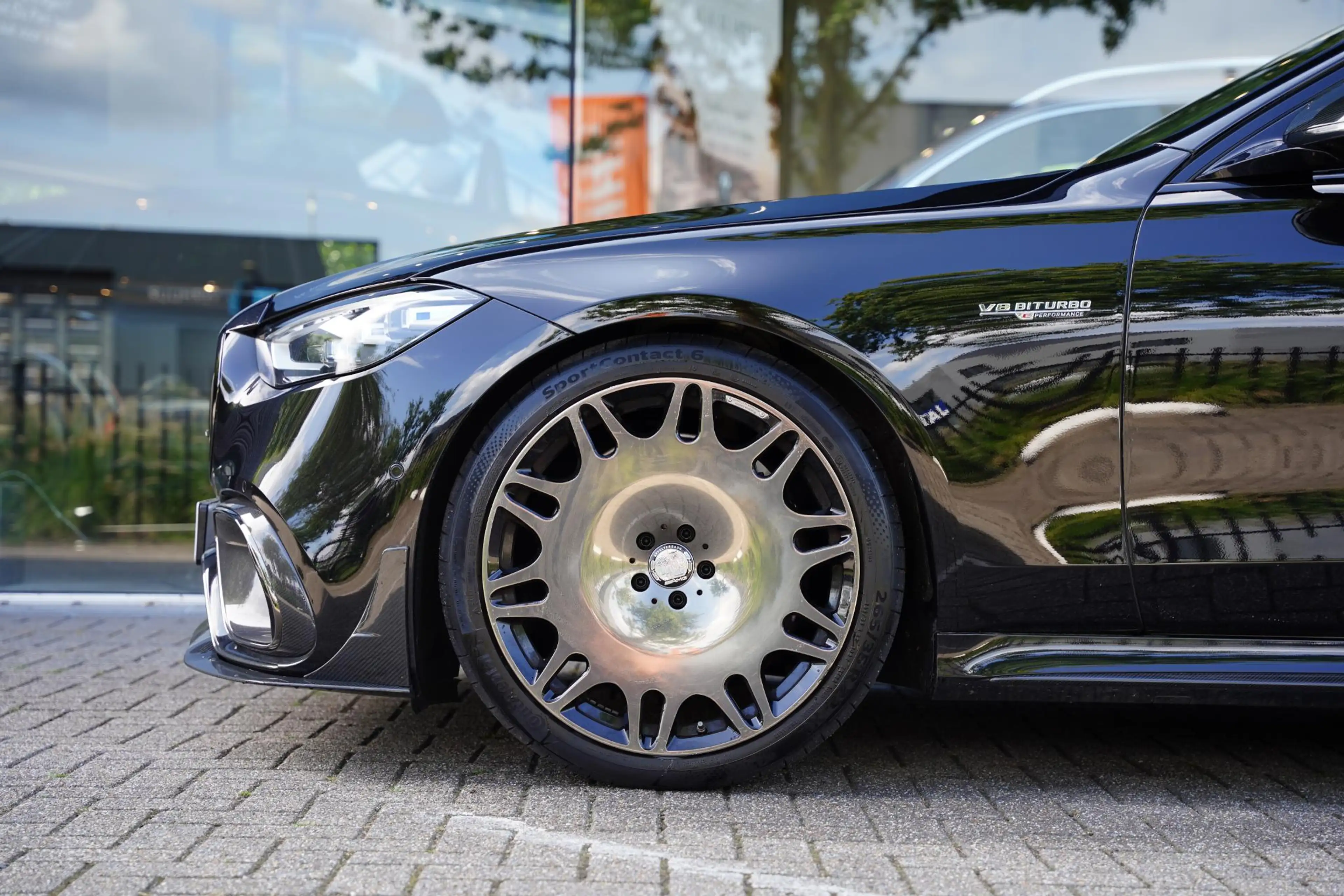 Mercedes-Benz S 63 AMG S E Performance / Carbon Pakket / Burmester — photo 27