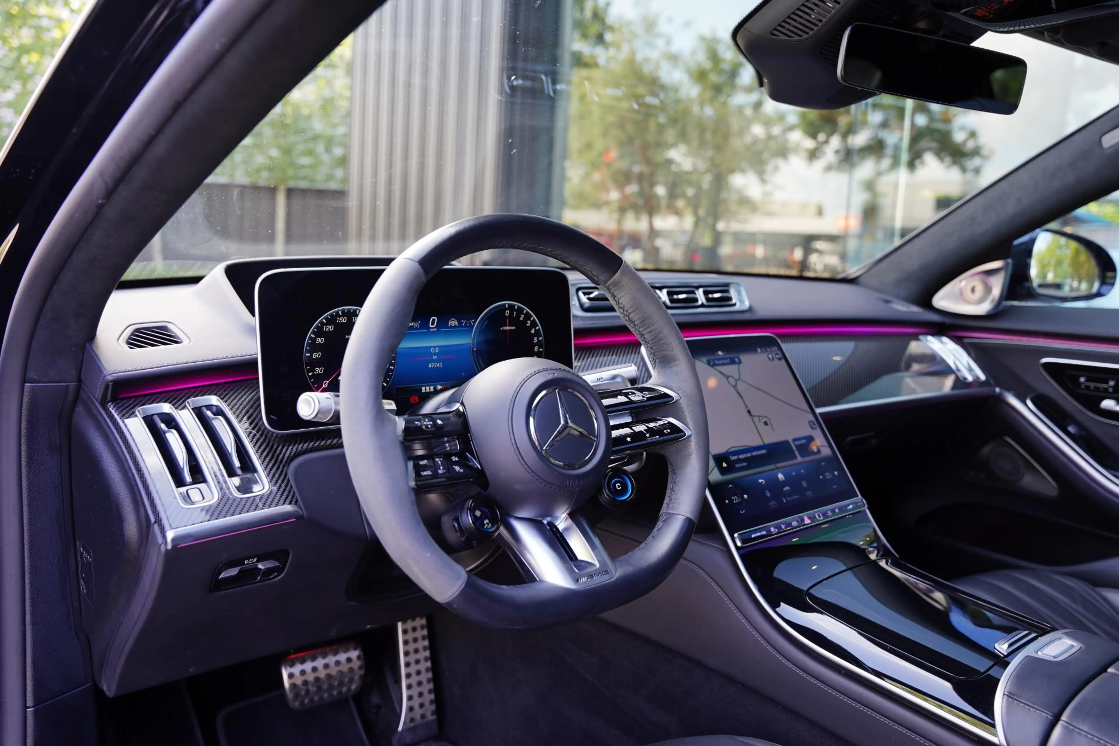 Mercedes-Benz S 63 AMG S E Performance / Carbon Pakket / Burmester — photo 4