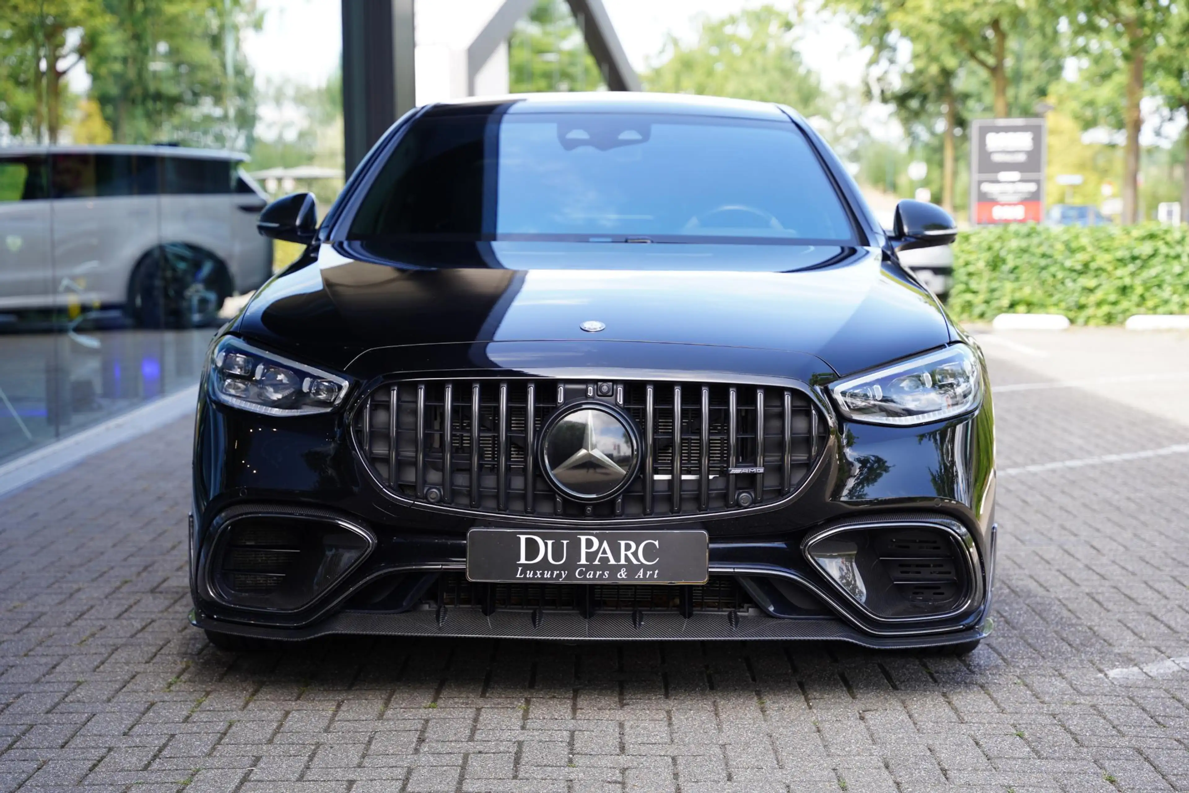 Mercedes-Benz S 63 AMG S E Performance / Carbon Pakket / Burmester — photo 31