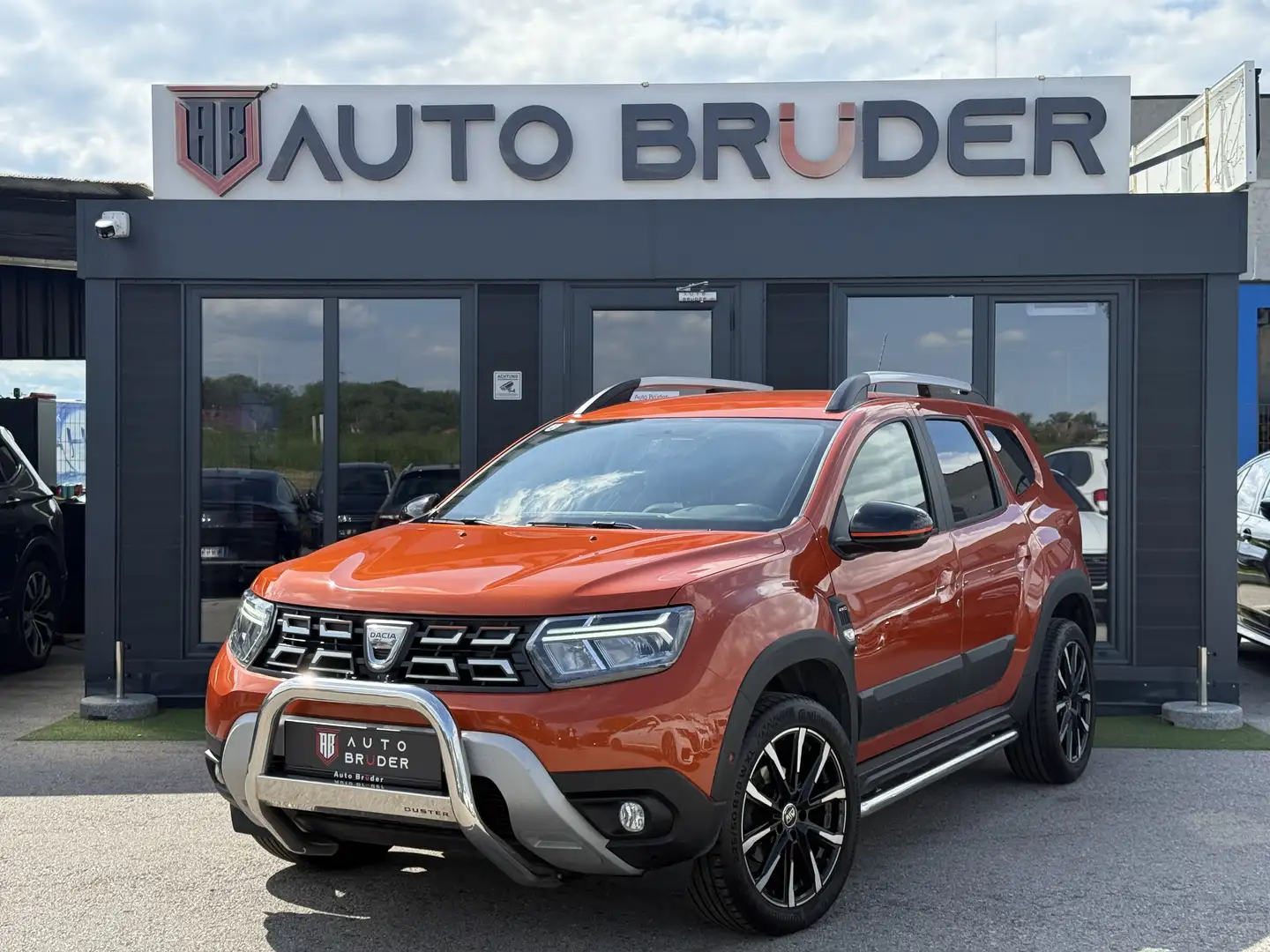 Dacia Duster Extreme 4WD Orange - 1