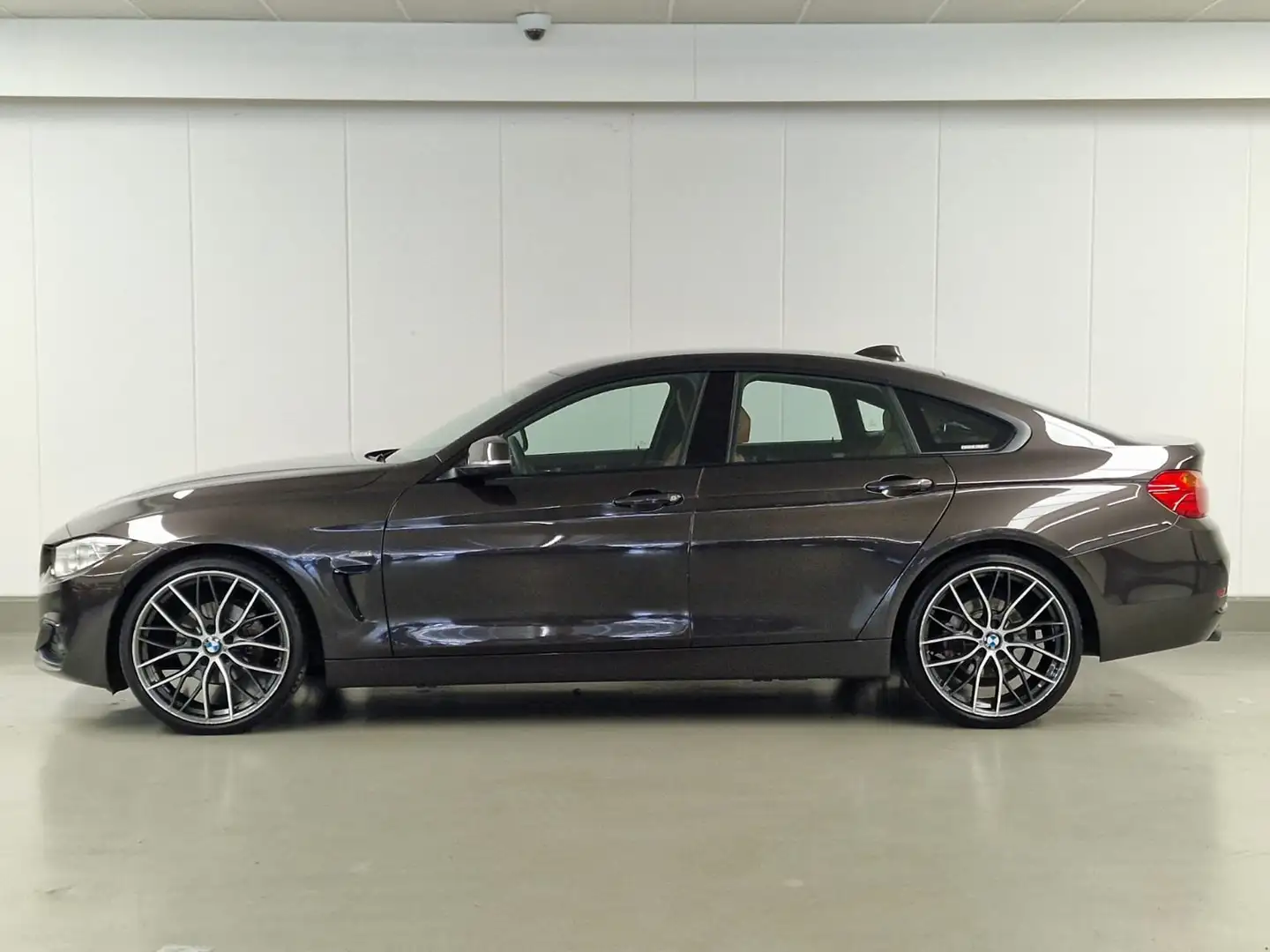 BMW 420 IA GRAN COUPE SPORT LINE CAMERA GPS XENON CUIR JA Brun - 2