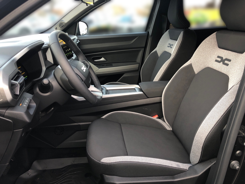 Dacia Bigster BIGSTER Journey Hybrid 155 — photo 9
