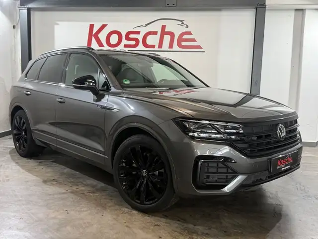Volkswagen Touareg 3.0 TDI R Line 4Motion 1. Hand Pano Dyn