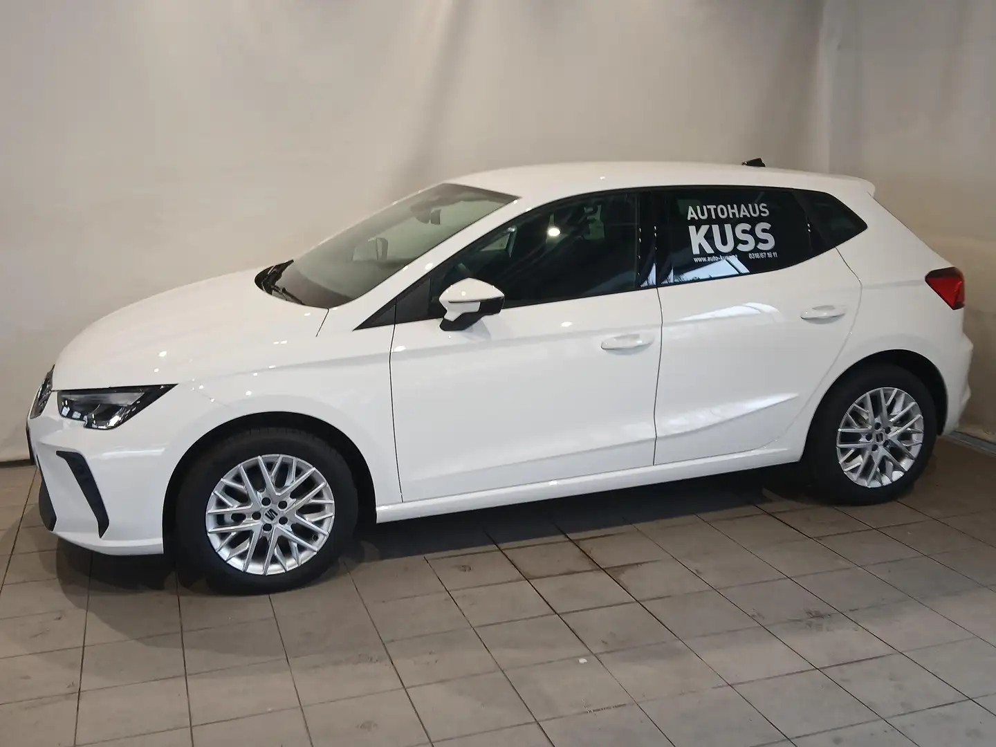 SEAT Ibiza 1.0 TSI 85 kW Style DSG 10 Jahre Garantie Weiß - 2
