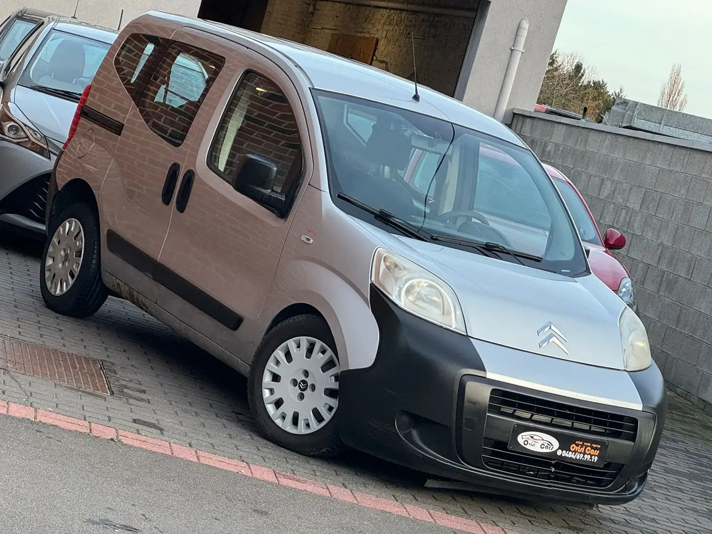 Citroen Nemo // 1ERE PROPRIÉTÉ // BON ÉTAT // Zilver - 2