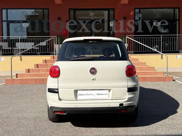 Fiat 500l view 5