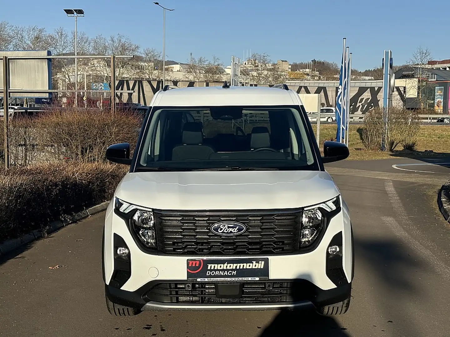 Ford Tourneo Courier 1,0 EcoBoost Active Weiß - 2