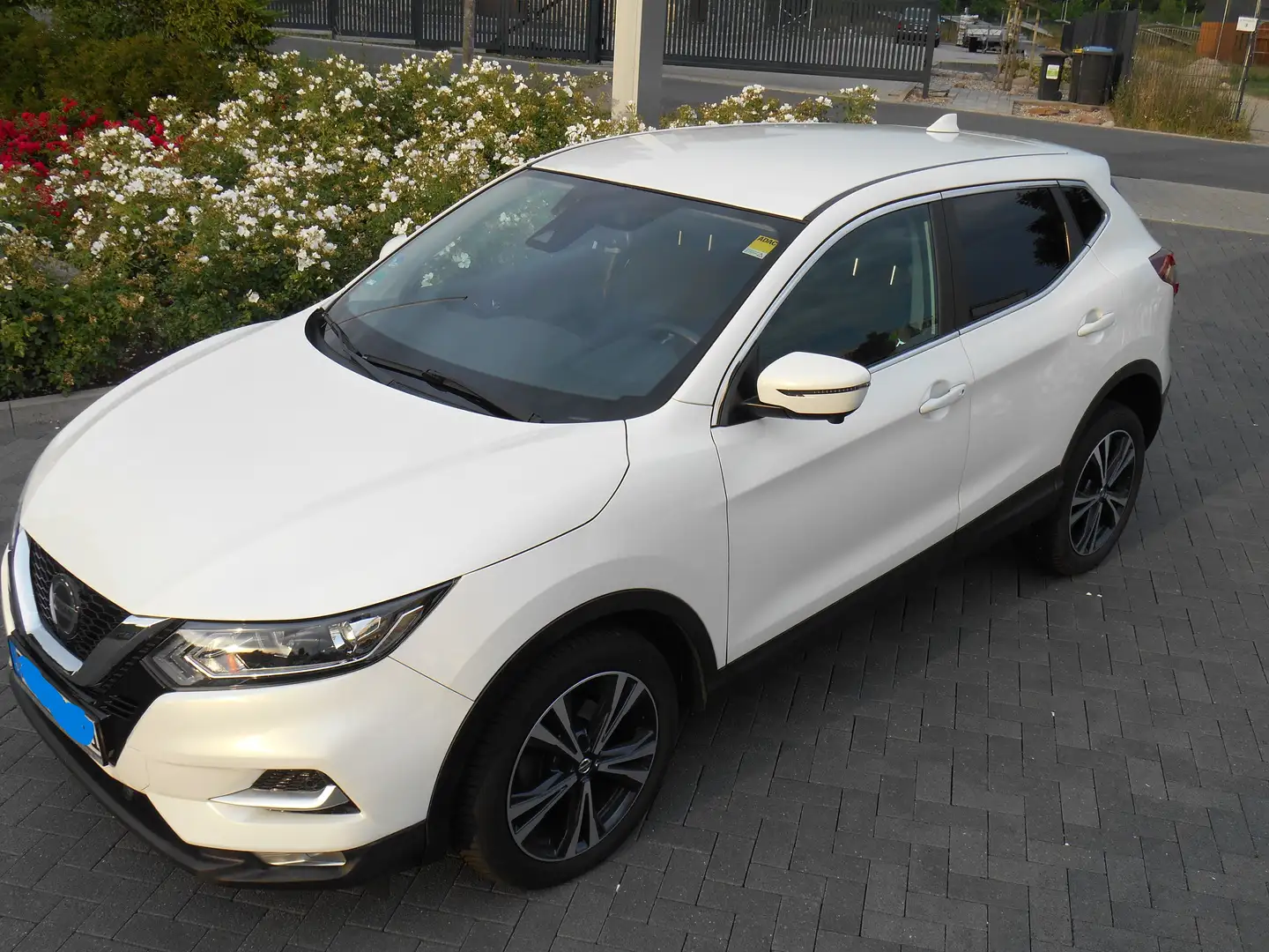 Nissan Qashqai Qashqai 1.7 dCi Xtronic ALL-MODE 4x4i N-CONNECTA Weiß - 2