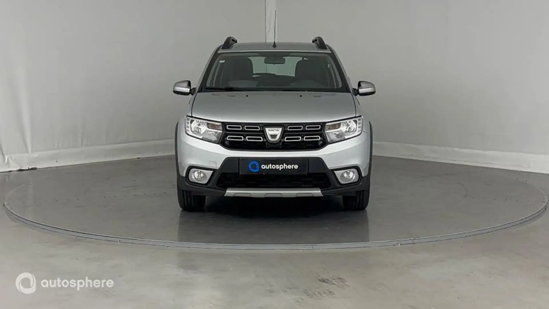 Dacia Sandero 0.9 TCe 90ch Stepway - 19 - 2