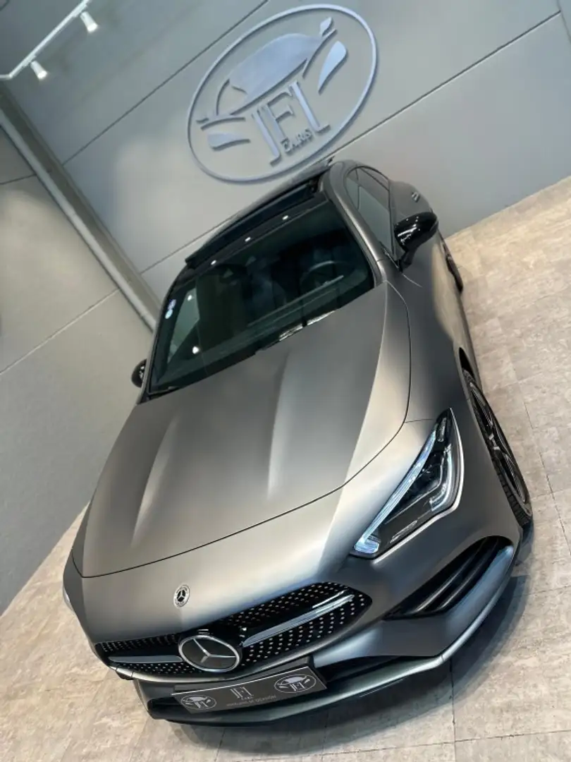 Mercedes-Benz CLA 250 Shooting Brake 250e 8G-DCT Gris - 2