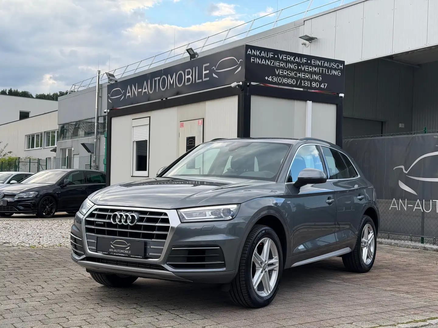Audi Q5 45 TDI V6 Quattro S-Line Aut. Finanzierung mög. Grau - 1