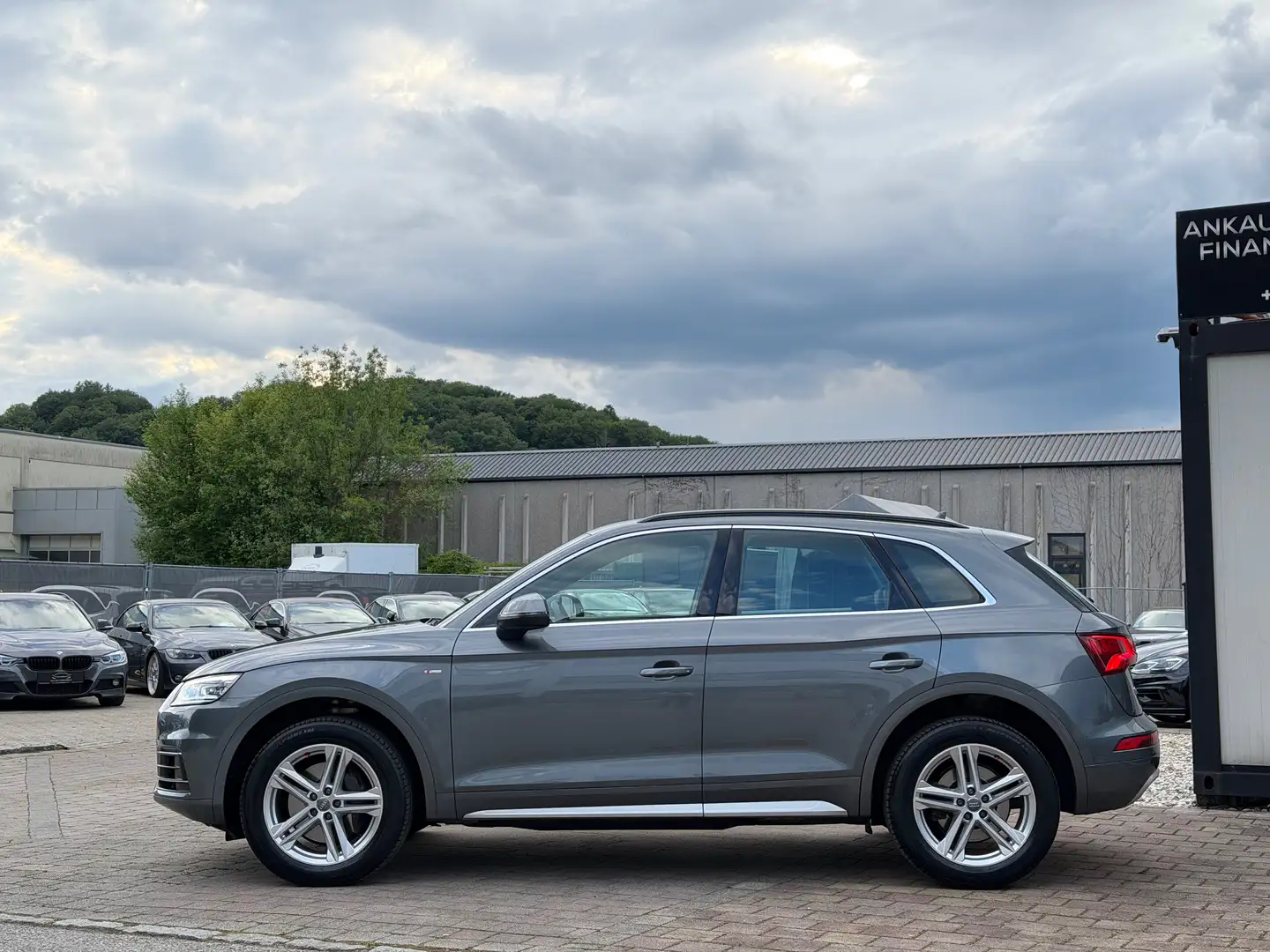 Audi Q5 45 TDI V6 Quattro S-Line Aut. Finanzierung mög. Grau - 2