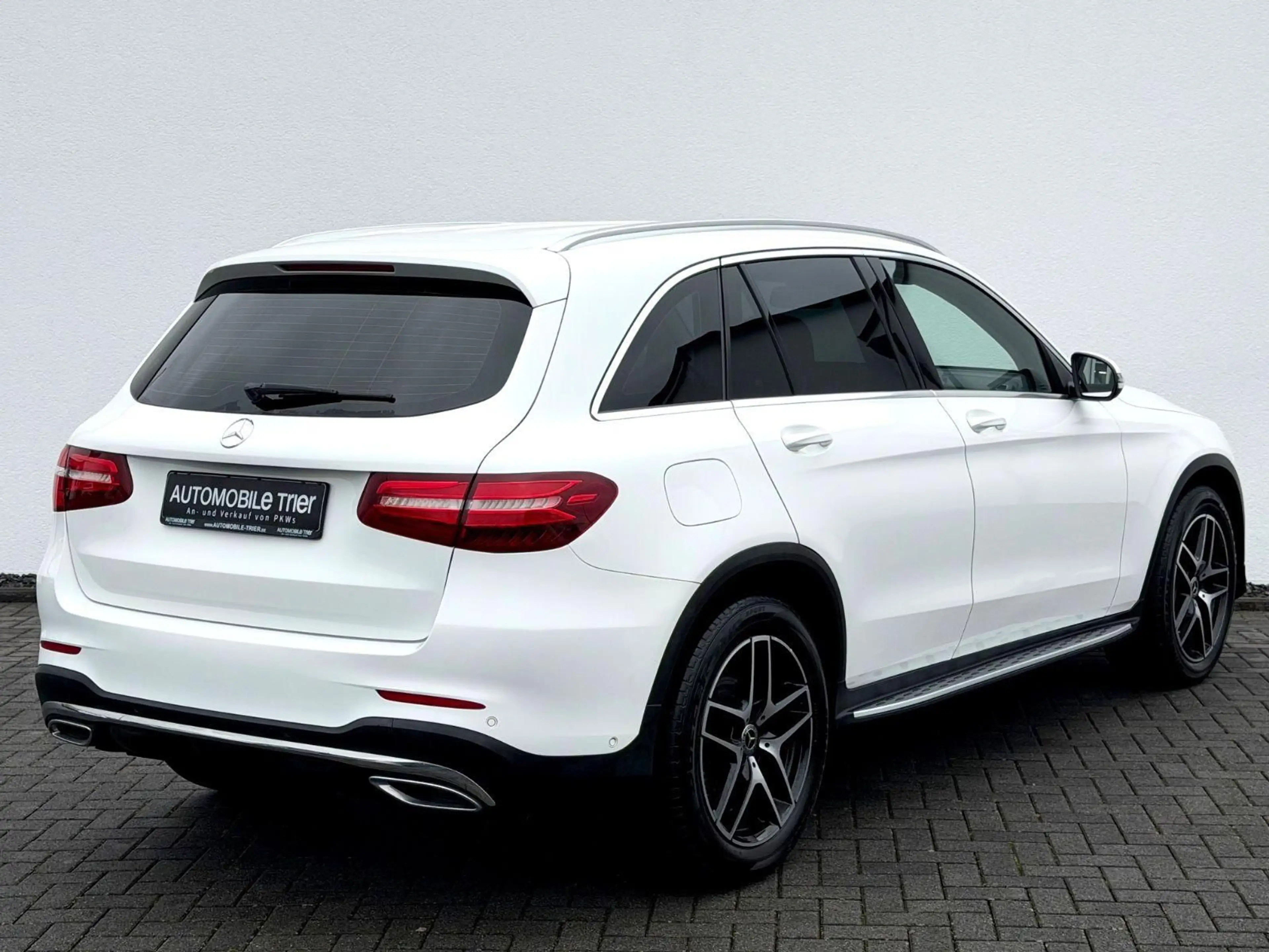 Mercedes-Benz GLC 250 d 4Matic Amg Line / NAVI/LED/AHK/1.HAND/ — photo 5