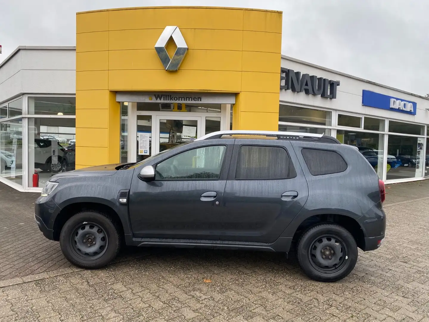 Dacia Duster II Anniversary Grau - 2
