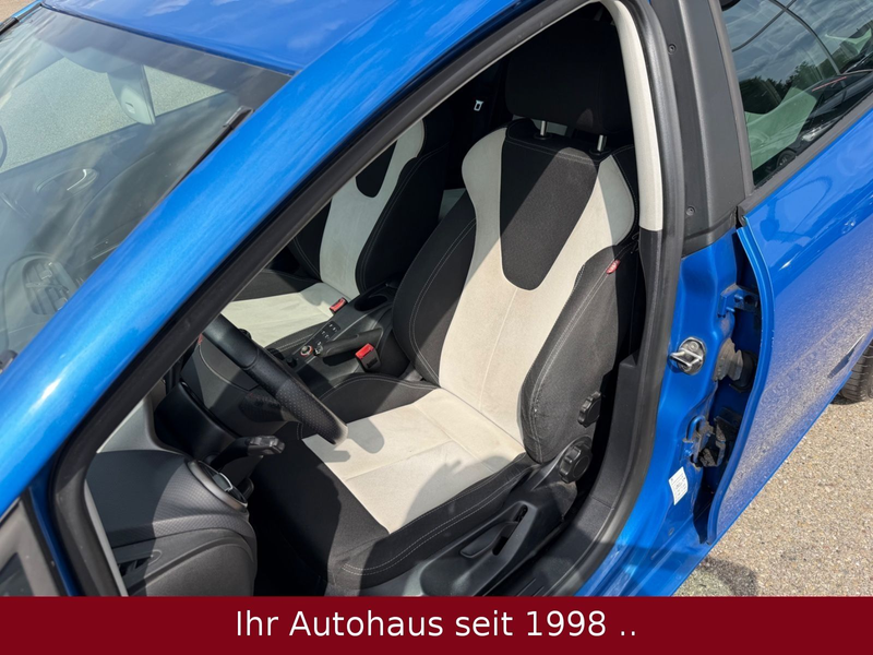 SEAT Leon 2.0 TDI FR DPF *I.HAND/BI-XENON/NAVI/PDC* — photo 14