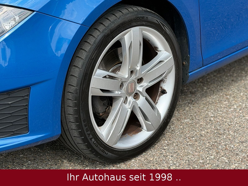 SEAT Leon 2.0 TDI FR DPF *I.HAND/BI-XENON/NAVI/PDC* — photo 6