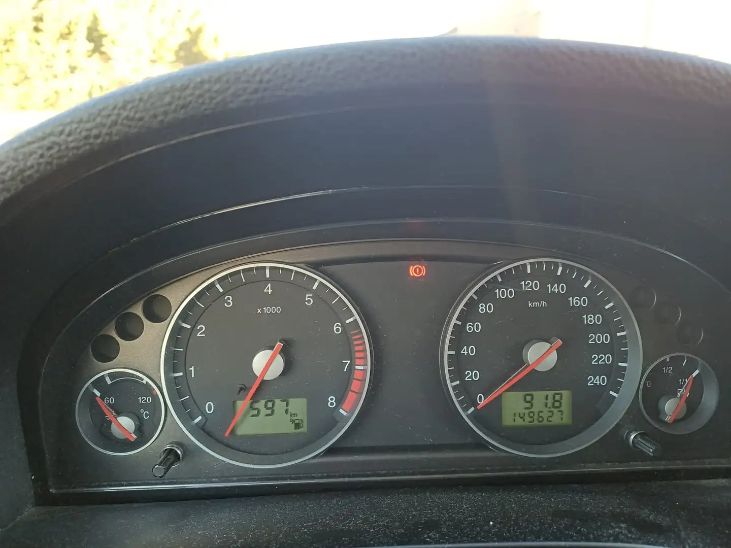 Ford Mondeo Mondeo 1.8i 16v CLX CLX Plateado - 2