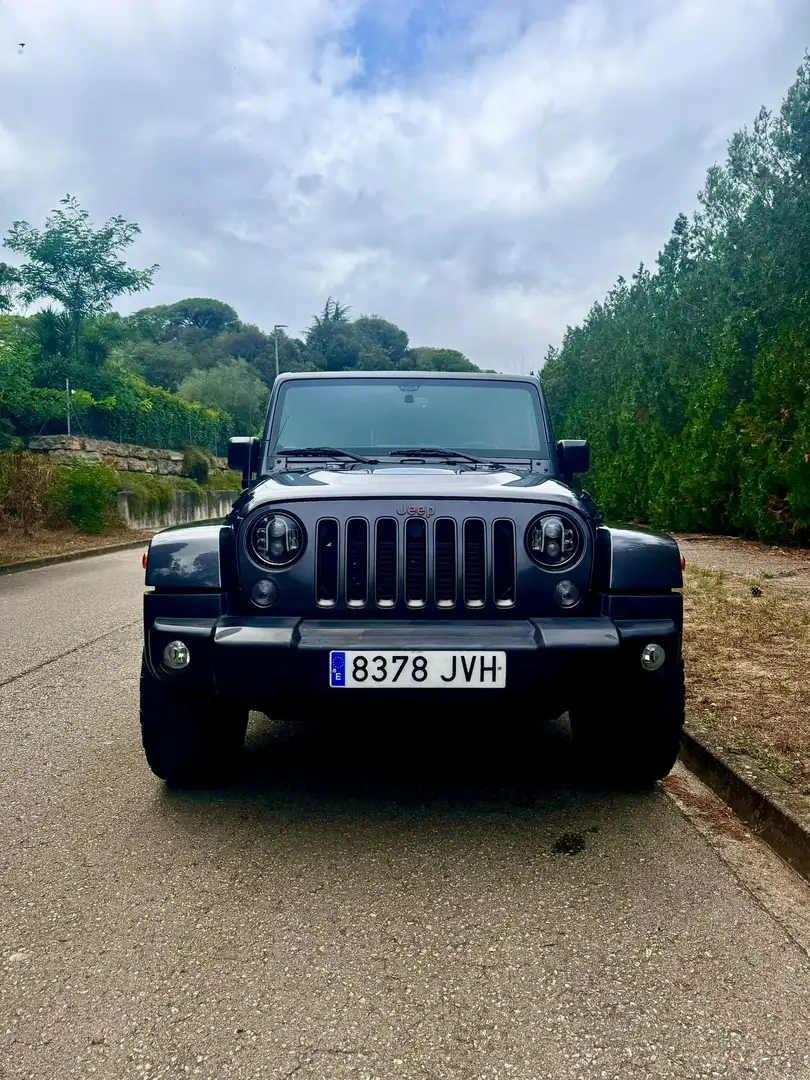 Jeep Wrangler W. Unlimited 2.8CRD 75 Aniversario Aut. - 1