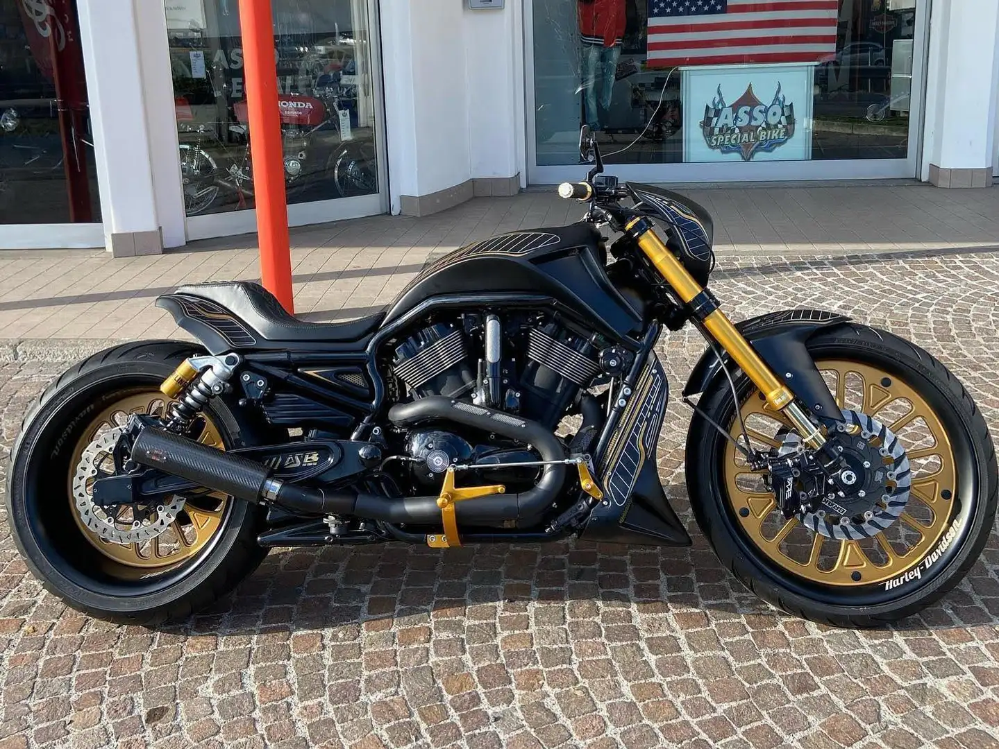 Harley-Davidson V-Rod NIGHT ROD SPECIAL Černá - 1