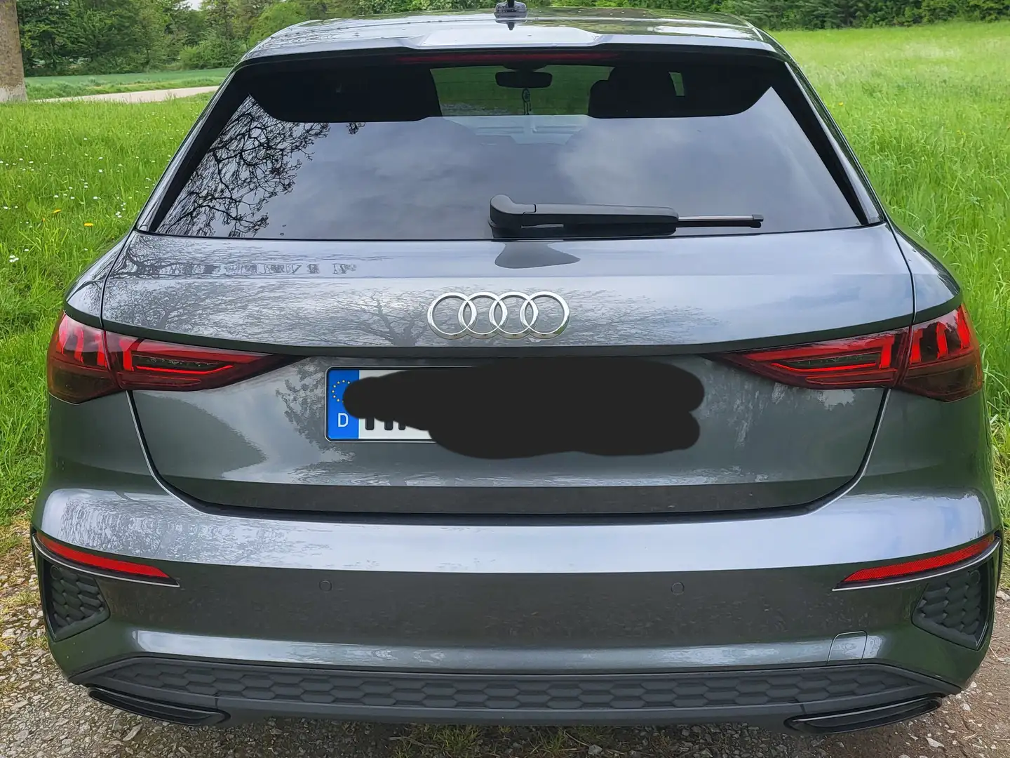 Audi A3 TFSI Sportb. S line Daytonagr. Perl. 3J Garantie Grau - 2